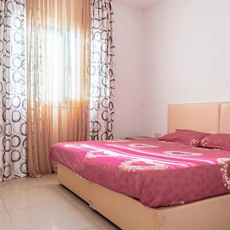 Separated Comfortable Lapta-sel Apartment *