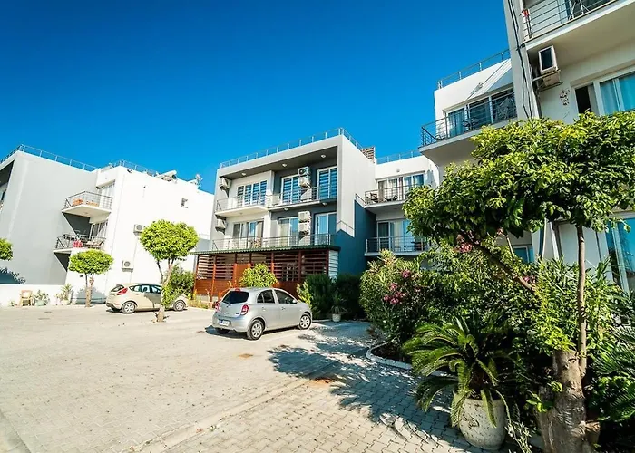 Cozy Sel B5 アパート ラピソス